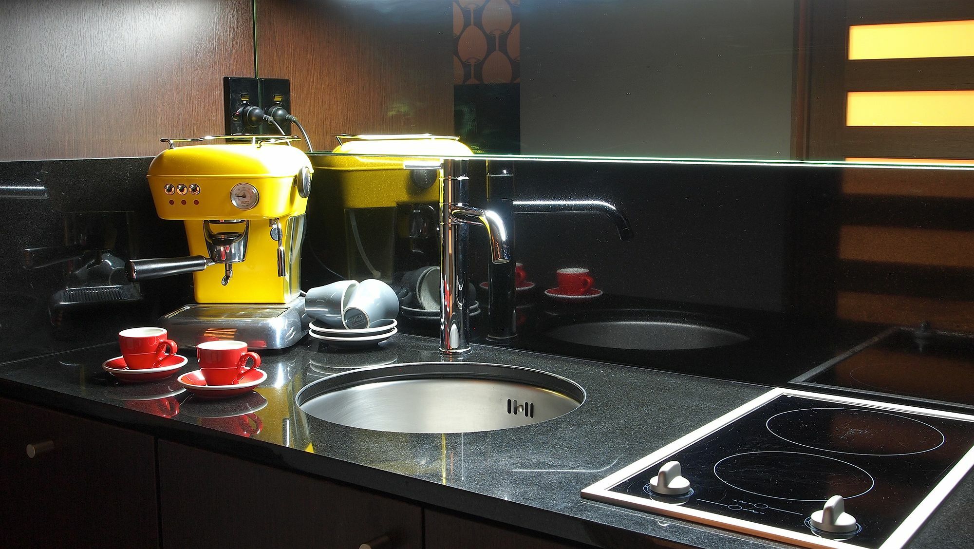 Museum Apartment Hotel, Independent Collection By Evt Веллингтон Экстерьер фото A kitchen with a built-in sink